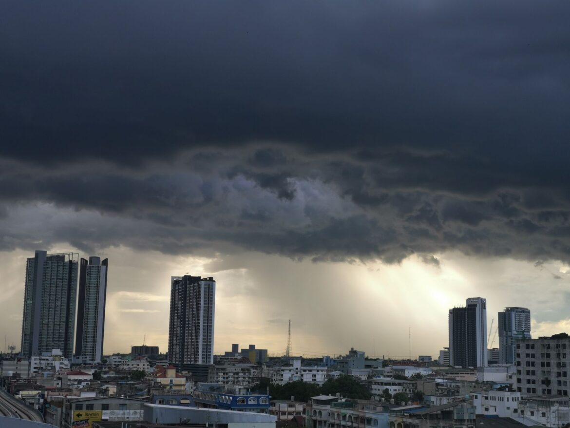 “deus-pode-tudo”:-pastor-convoca-movimento-de-oracao-diante-dos-alertas-do-super-el-nino