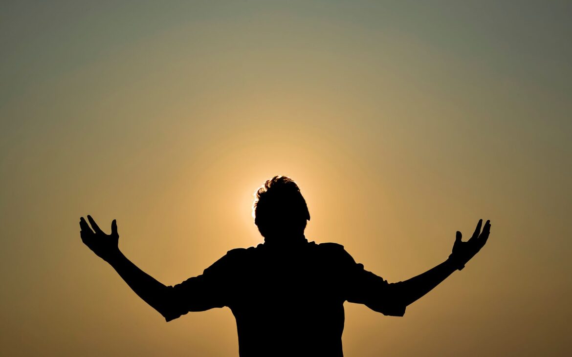 como-ouvir-a-voz-de-deus?-pastor-ensina-4-passos-para-discerni-la