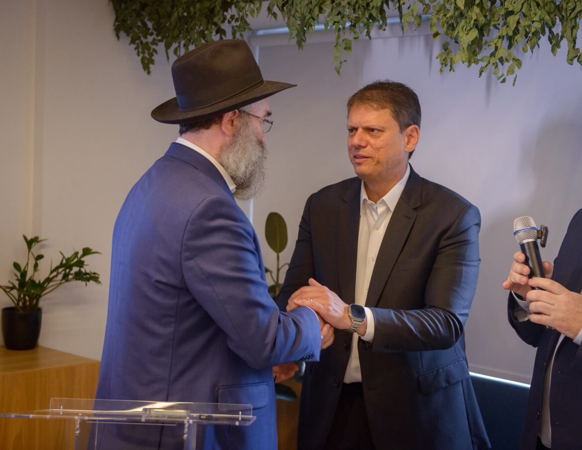 tarcisio-reafirma-compromisso-com-seguranca-da-comunidade-judaica-em-evento-na-fisesp