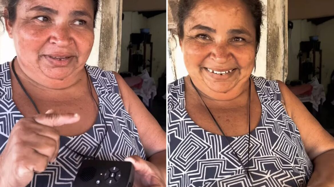 sem-saber-ler,-mulher-se-emociona-com-biblia-em-audio:-‘agora-posso-entender’