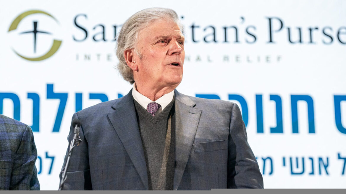 missao-de-franklin-graham-recusa-us$-300-milhoes-do-governo-dos-eua:-“dependemos-de-deus”