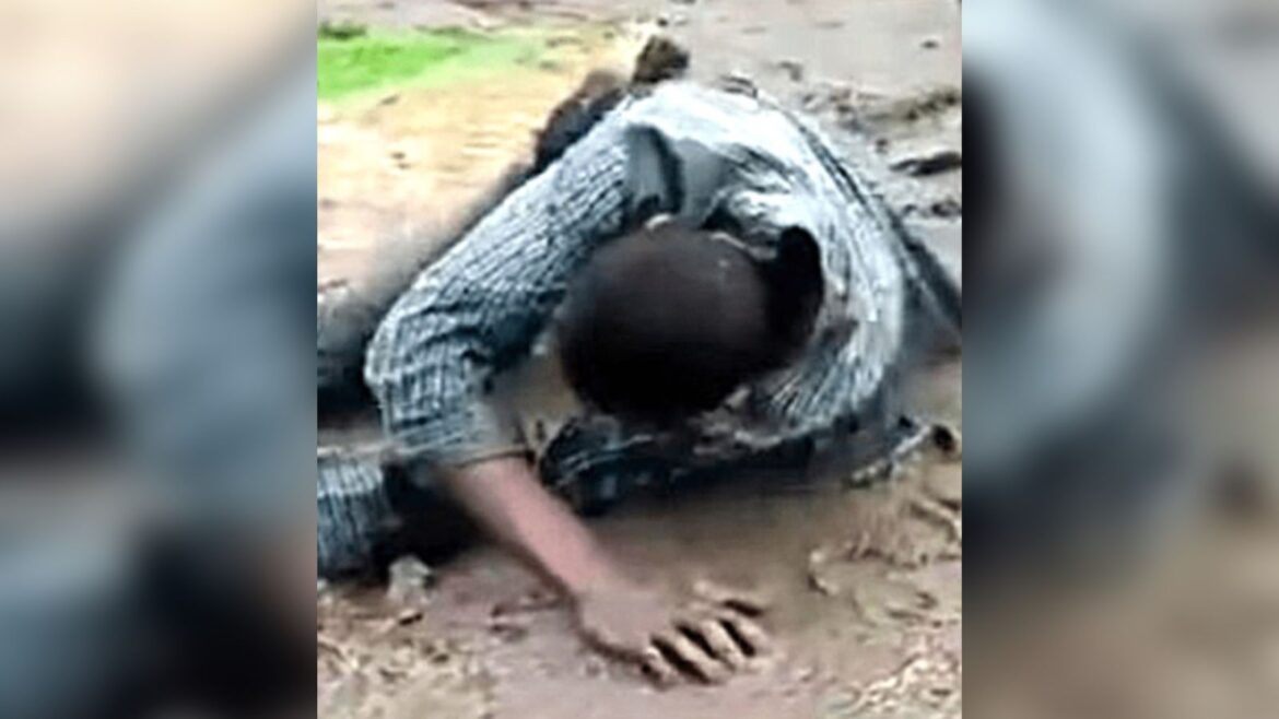 pai-e-espancado-pelos-filhos-muculmanos-apos-se-tornar-cristao-em-uganda