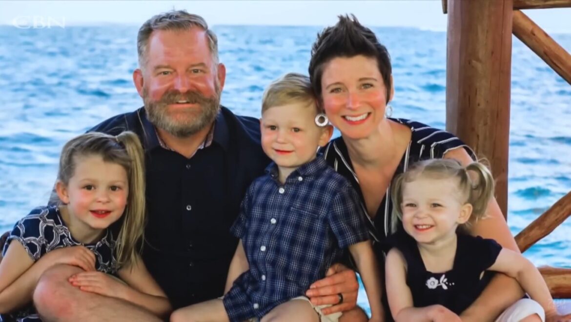 ex-gay-transformado-por-deus-forma-familia-e-se-torna-pastor:-“ele-mudou-minha-vida”